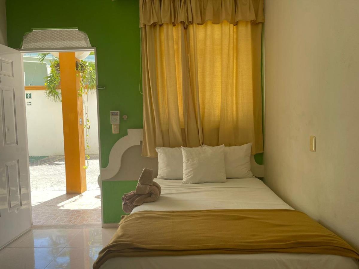 Hotel Mt ตูลุม ภายนอก รูปภาพ